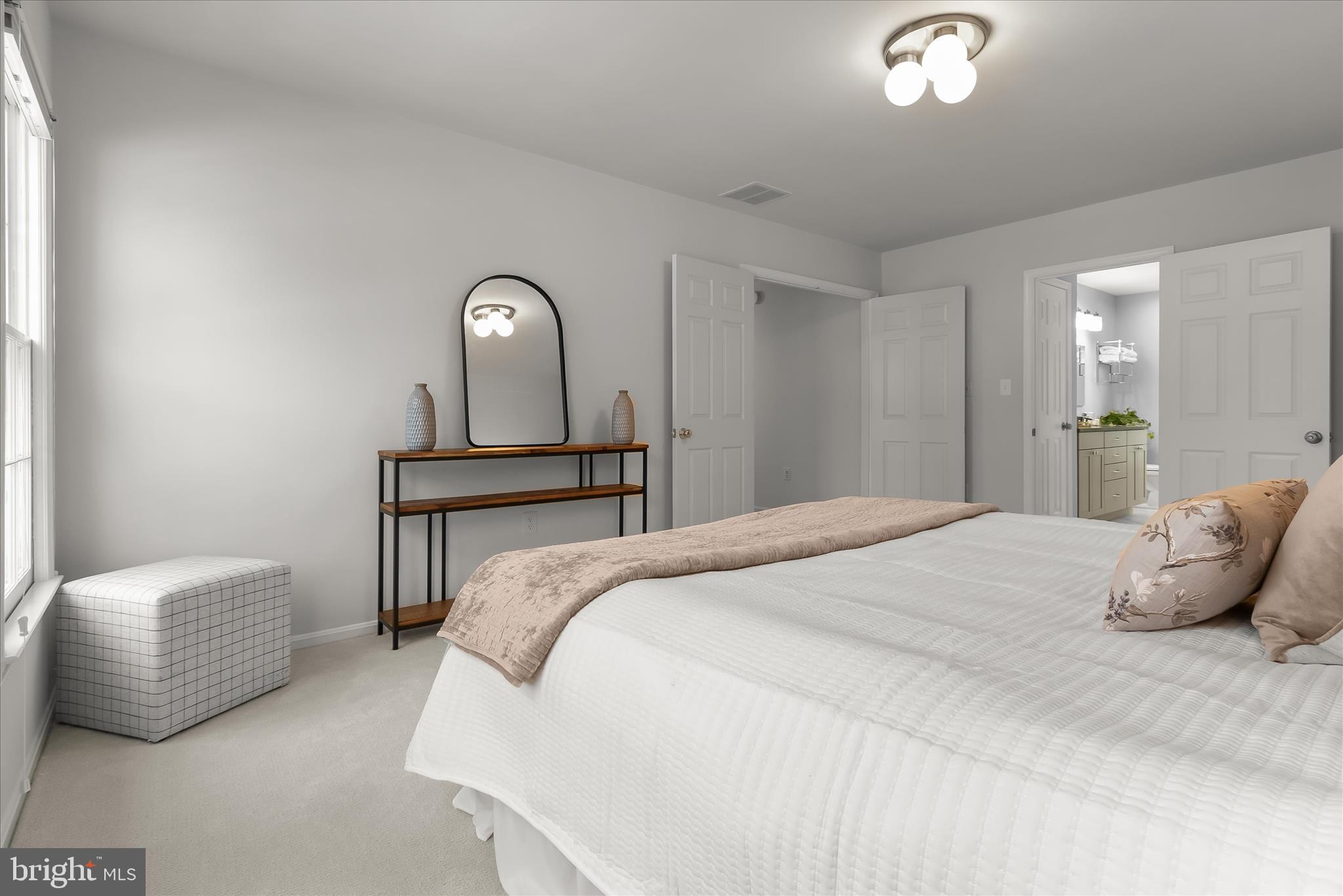 OLD FARM - Residential