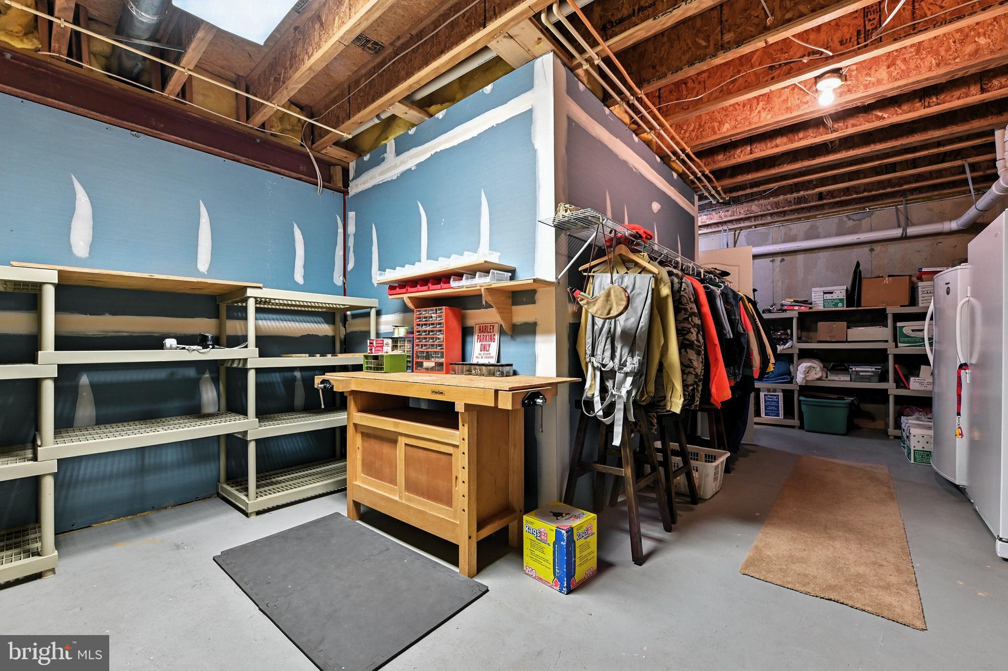 SYMPHONY VILLAGE AT CENTREVILLE - Residential