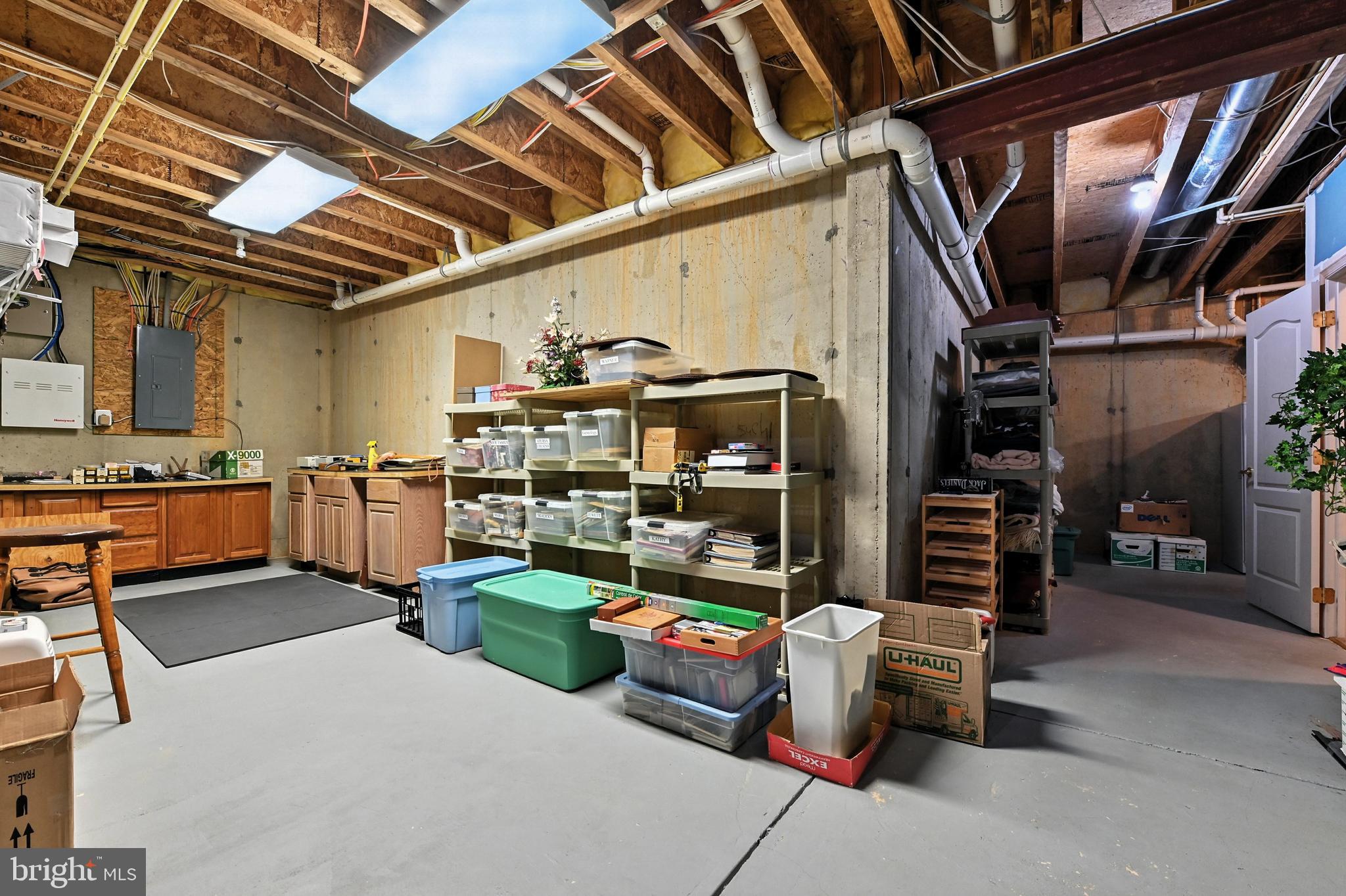 SYMPHONY VILLAGE AT CENTREVILLE - Residential