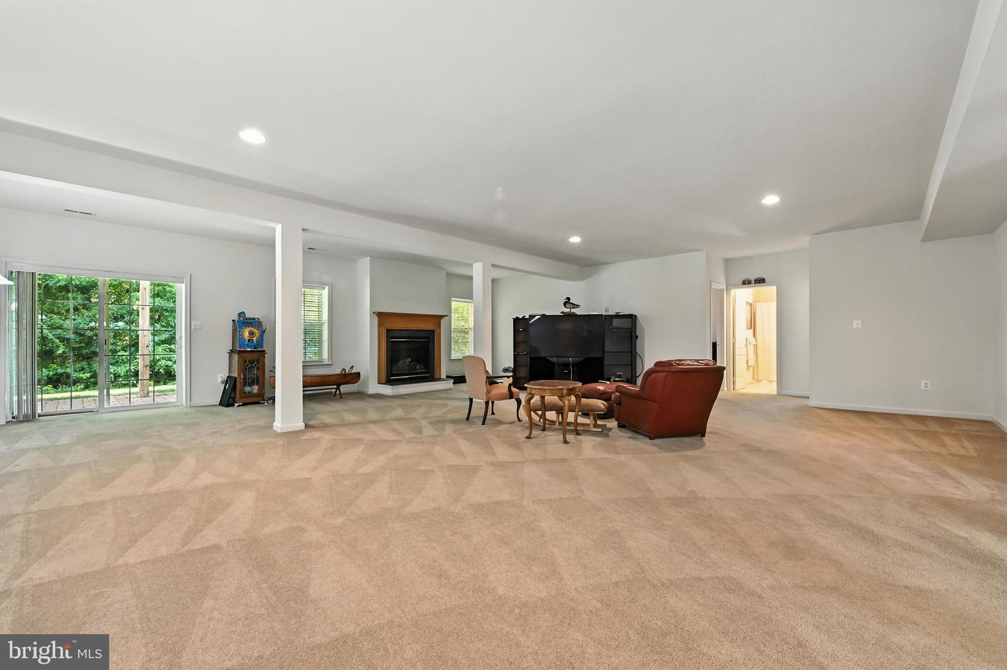 SYMPHONY VILLAGE AT CENTREVILLE - Residential