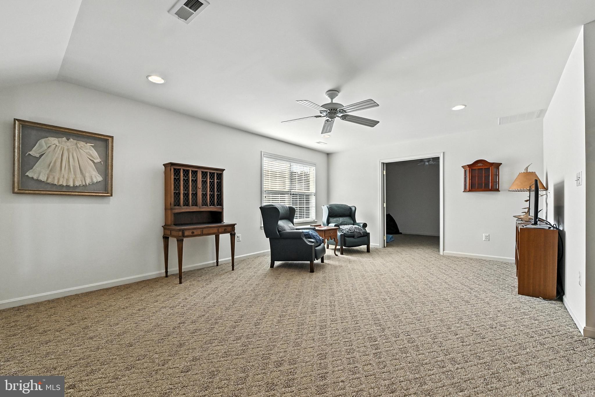 SYMPHONY VILLAGE AT CENTREVILLE - Residential