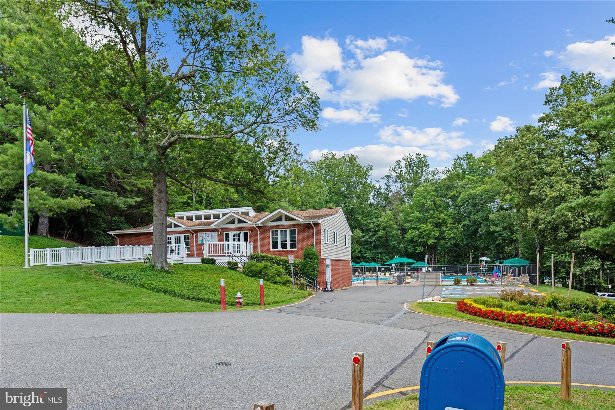 NEWINGTON FOREST - Residential