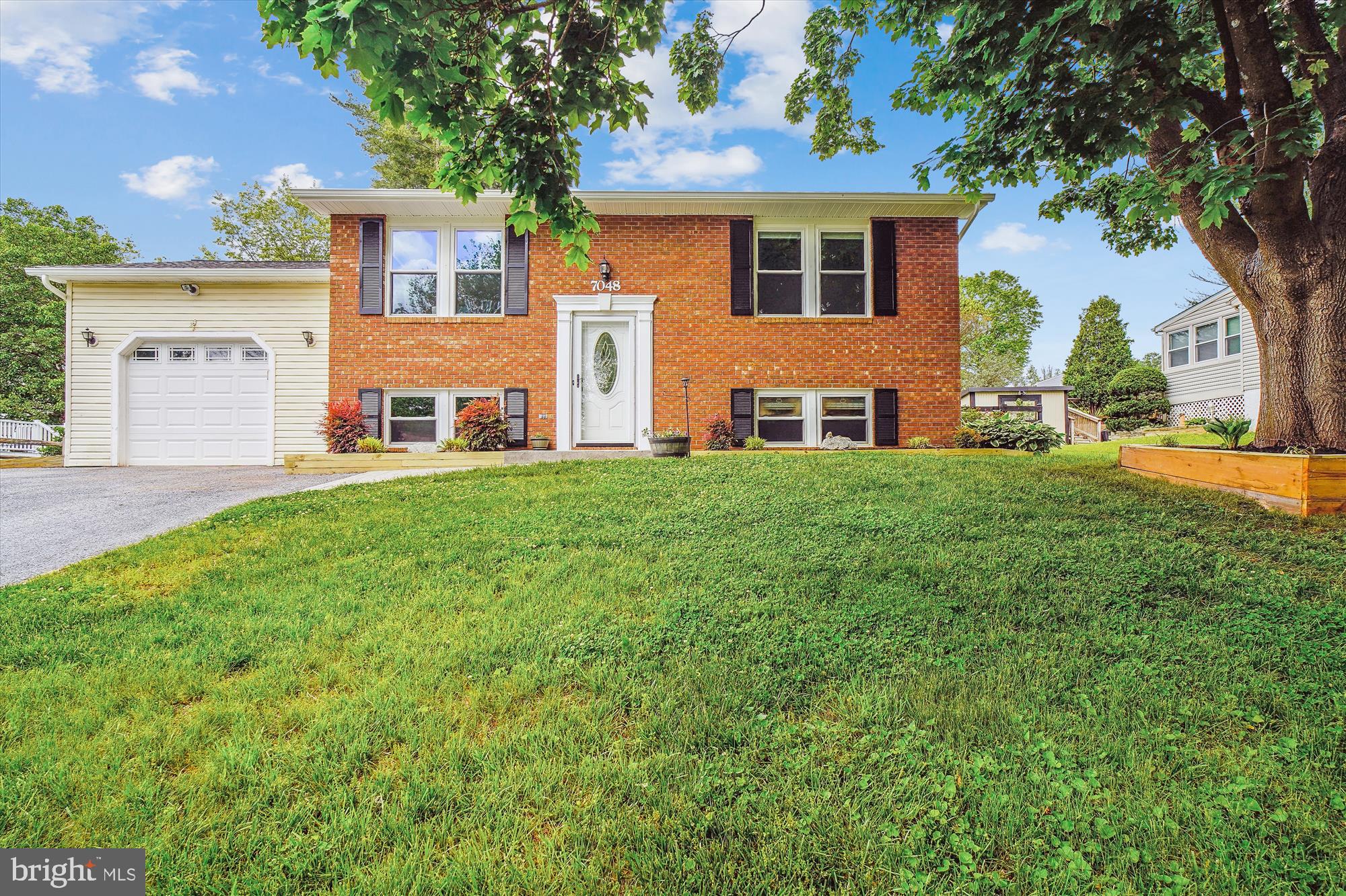 HILLTOP - Residential