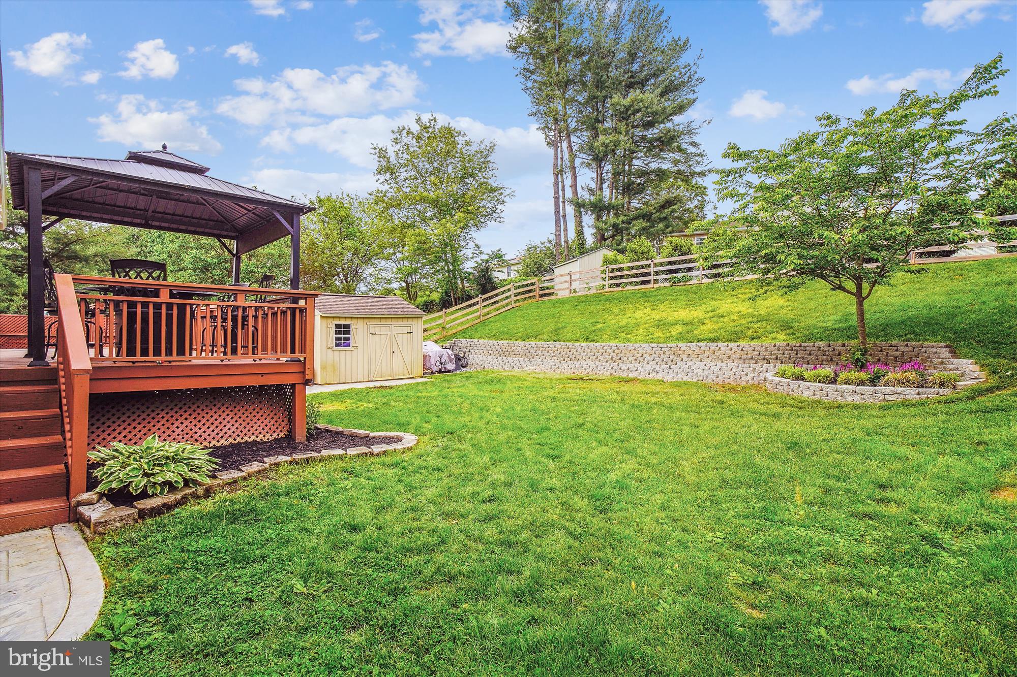 HILLTOP - Residential