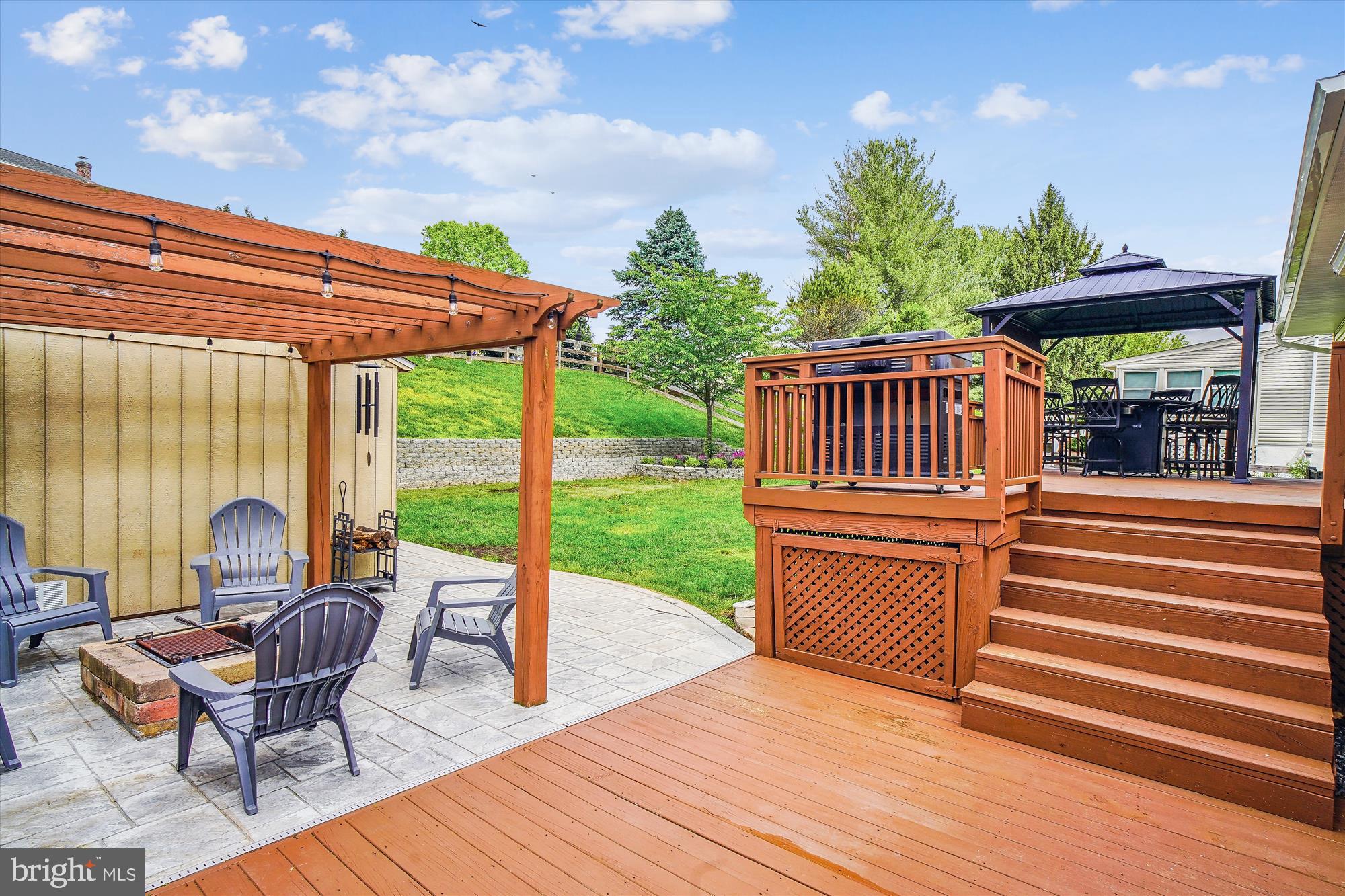 HILLTOP - Residential