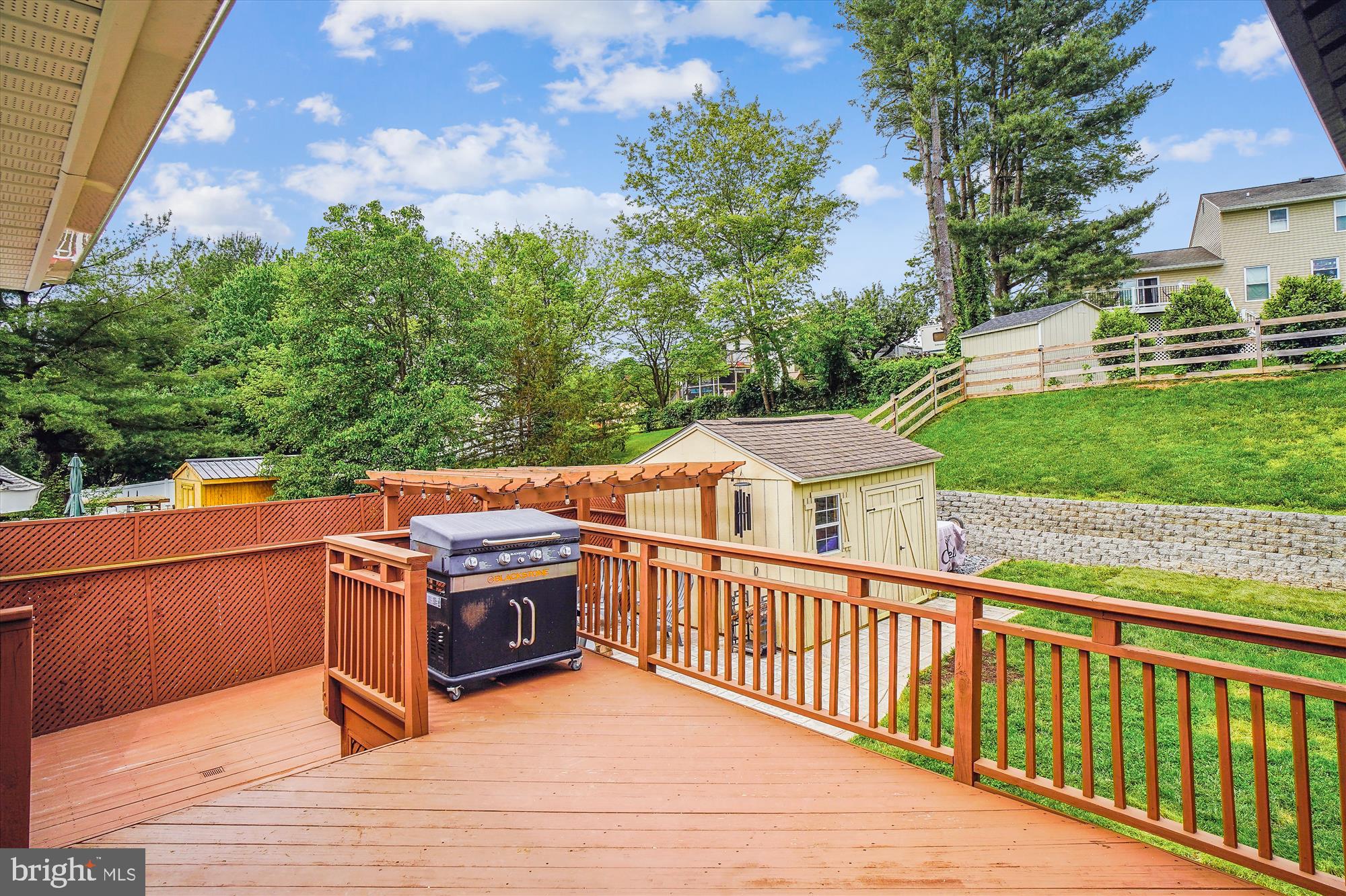 HILLTOP - Residential