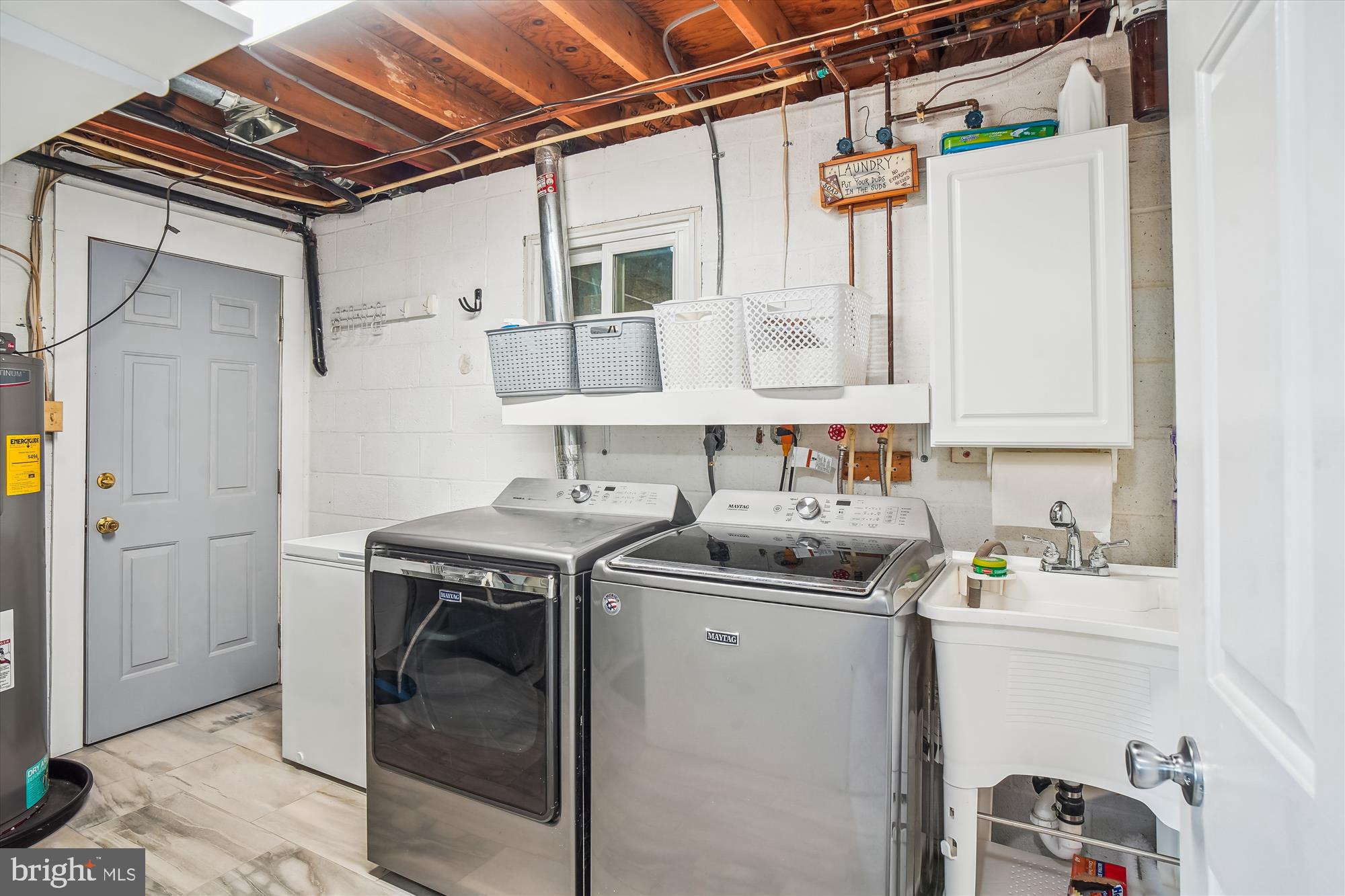 HILLTOP - Residential