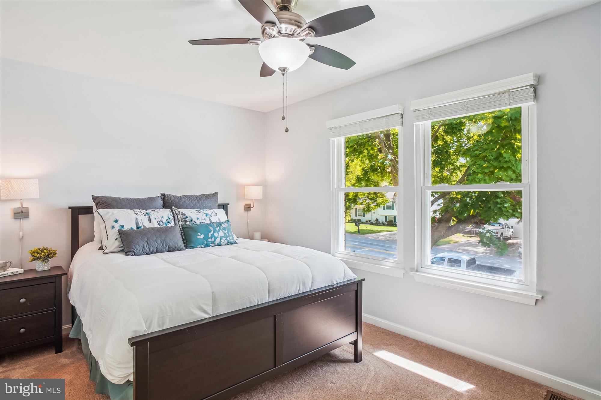 HILLTOP - Residential