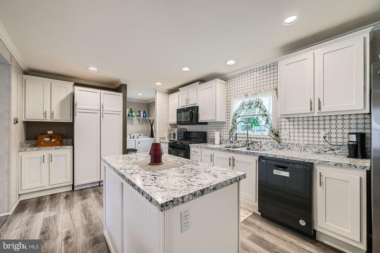 83 WATERVIEW WAY