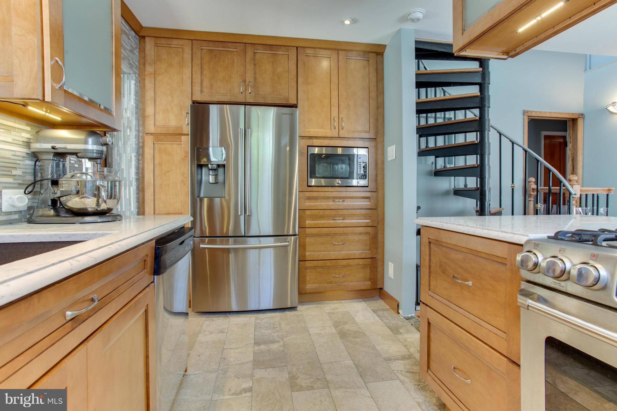 ROSEDALE PARK - Residential