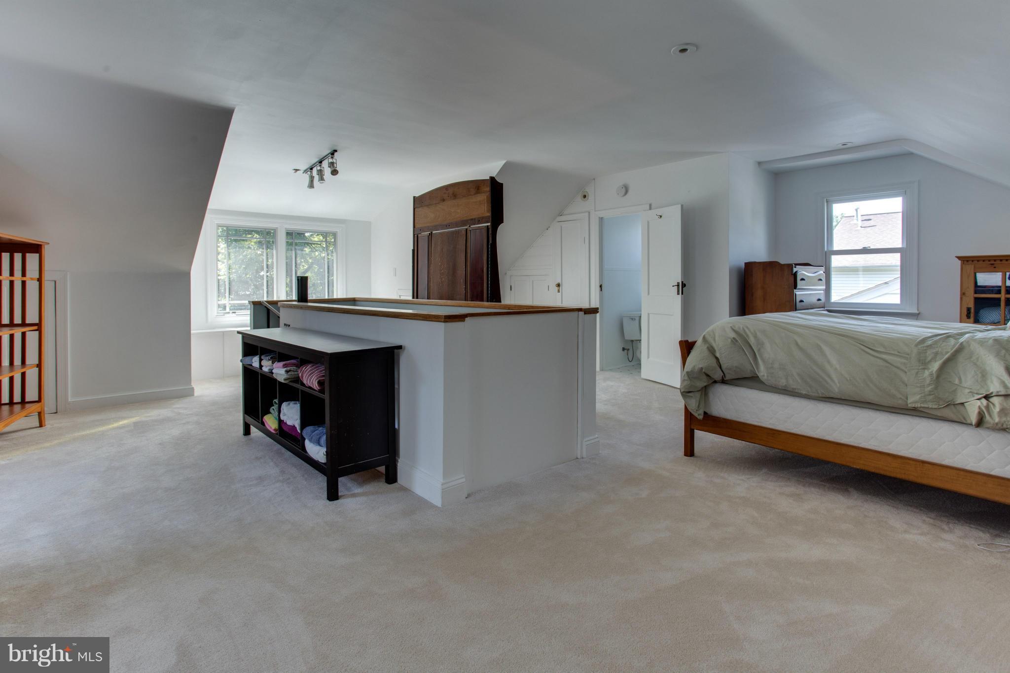 ROSEDALE PARK - Residential