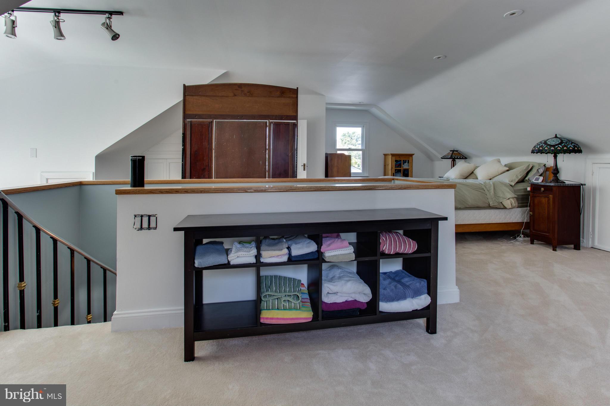 ROSEDALE PARK - Residential