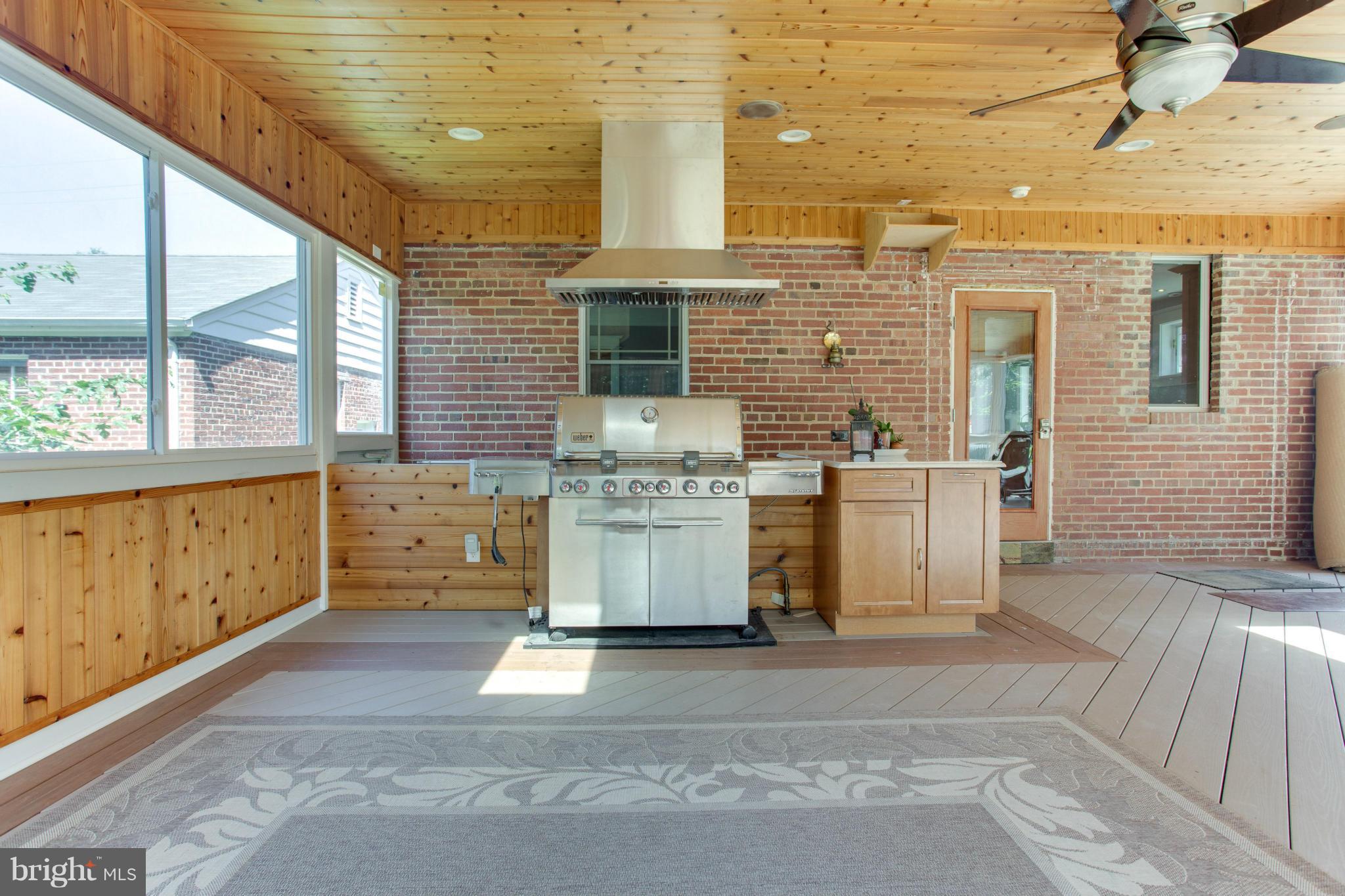 ROSEDALE PARK - Residential