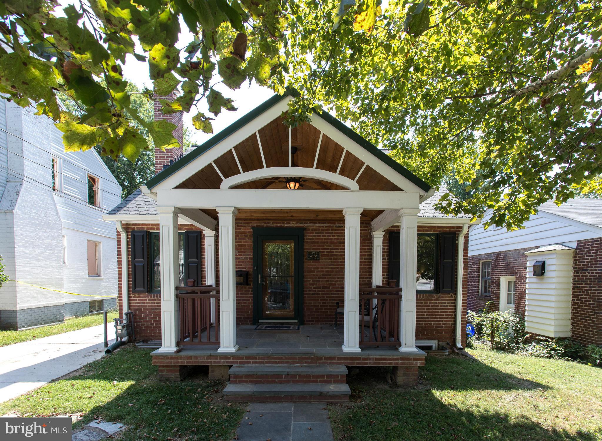 ROSEDALE PARK - Residential