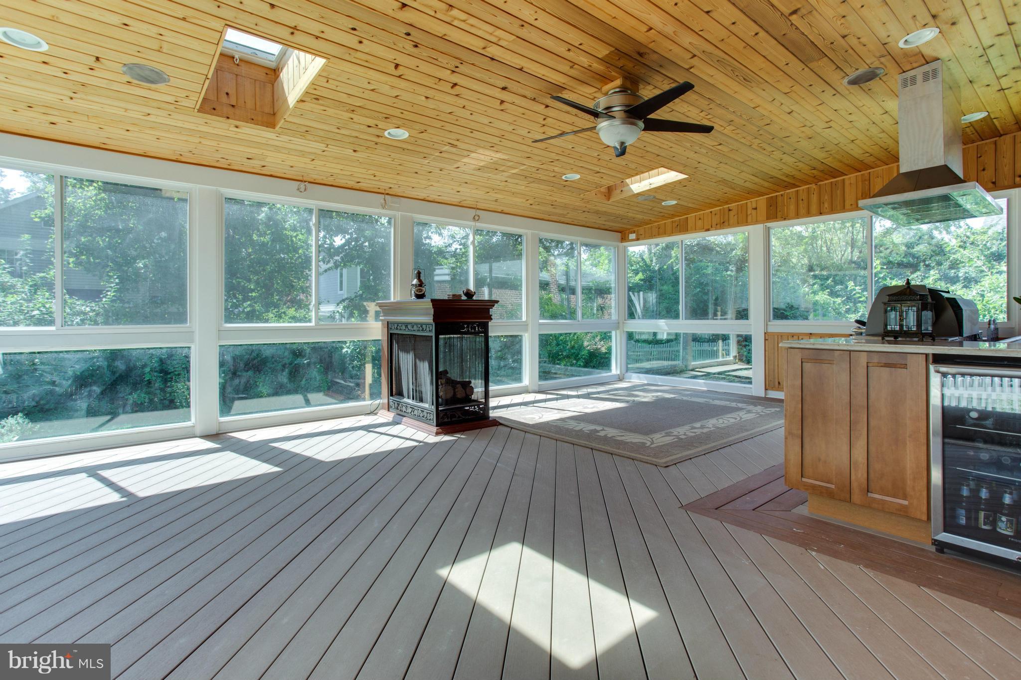 ROSEDALE PARK - Residential