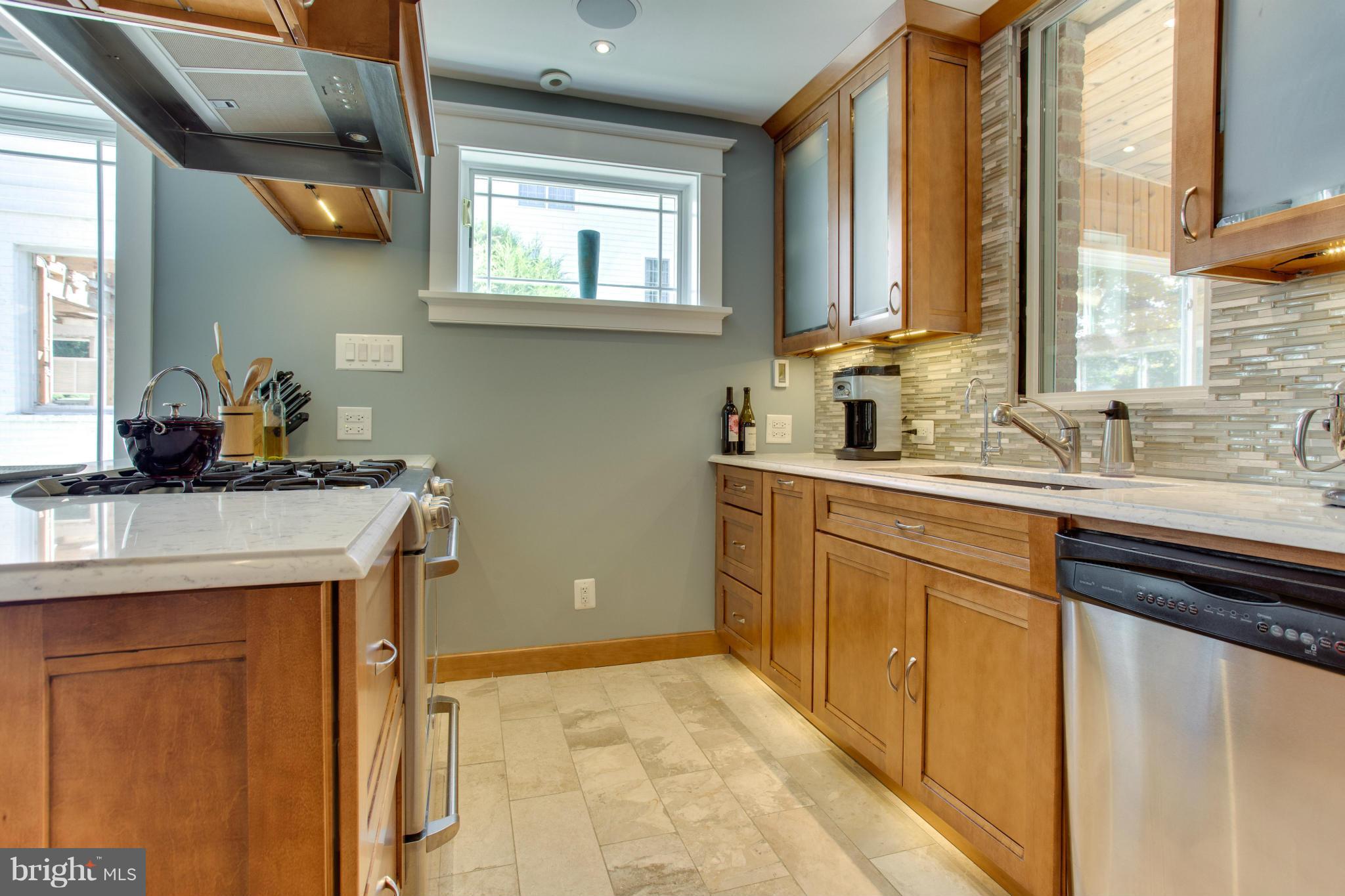 ROSEDALE PARK - Residential