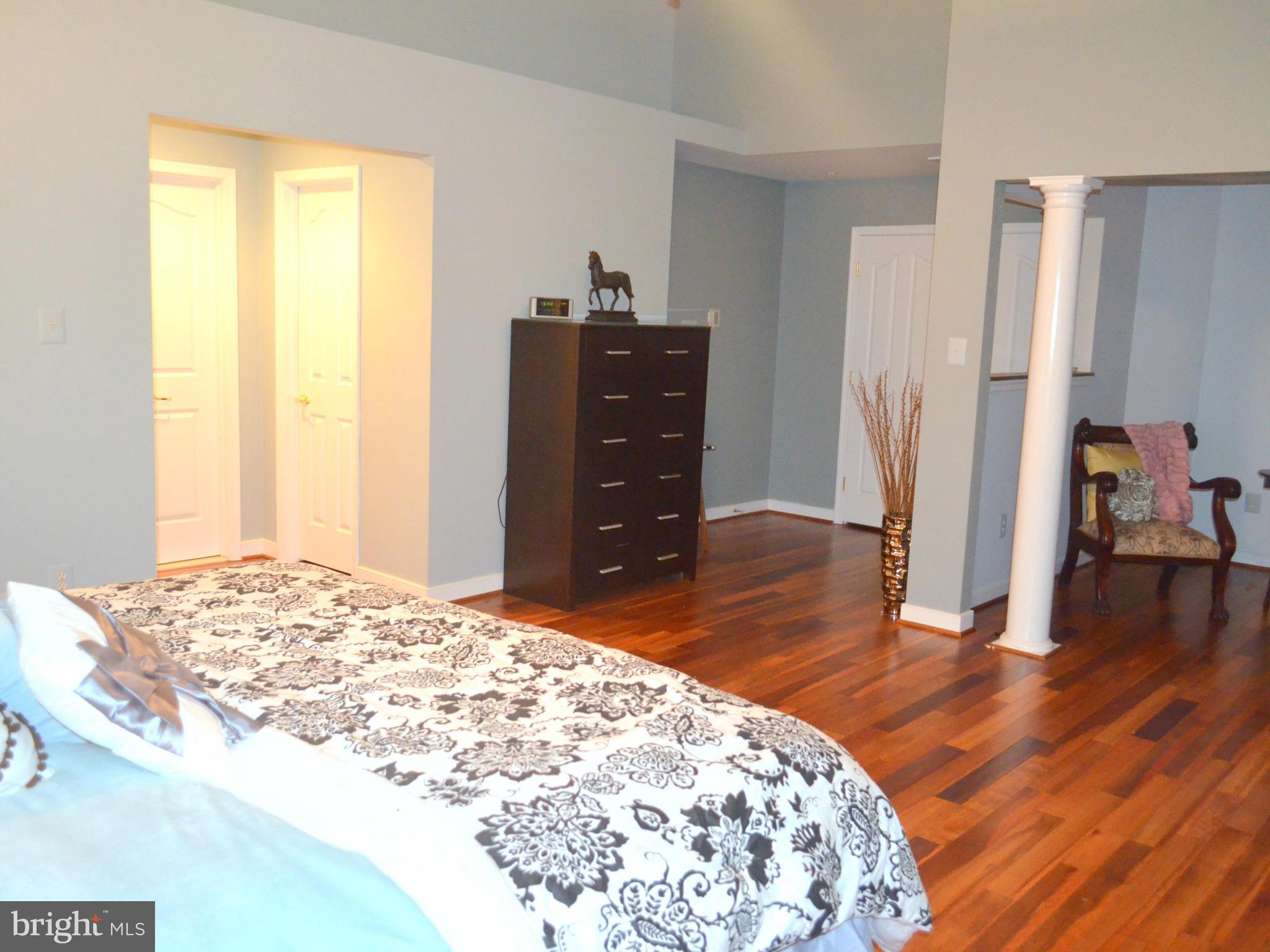 SUN VALLEY ESTATES - Residential