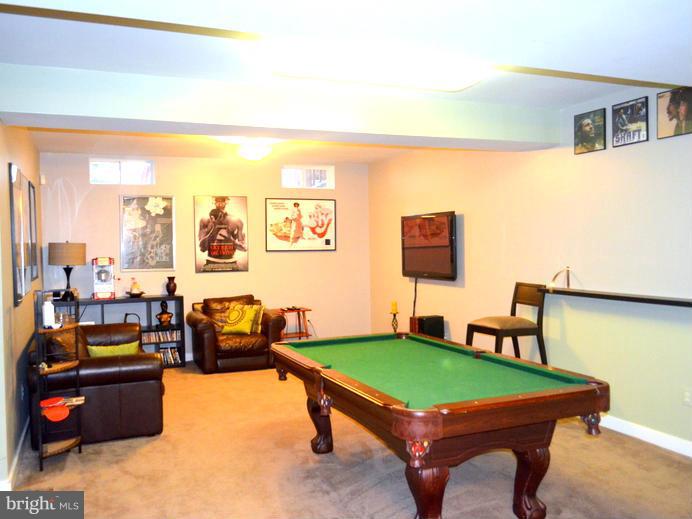 SUN VALLEY ESTATES - Residential