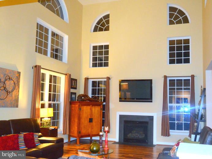 SUN VALLEY ESTATES - Residential