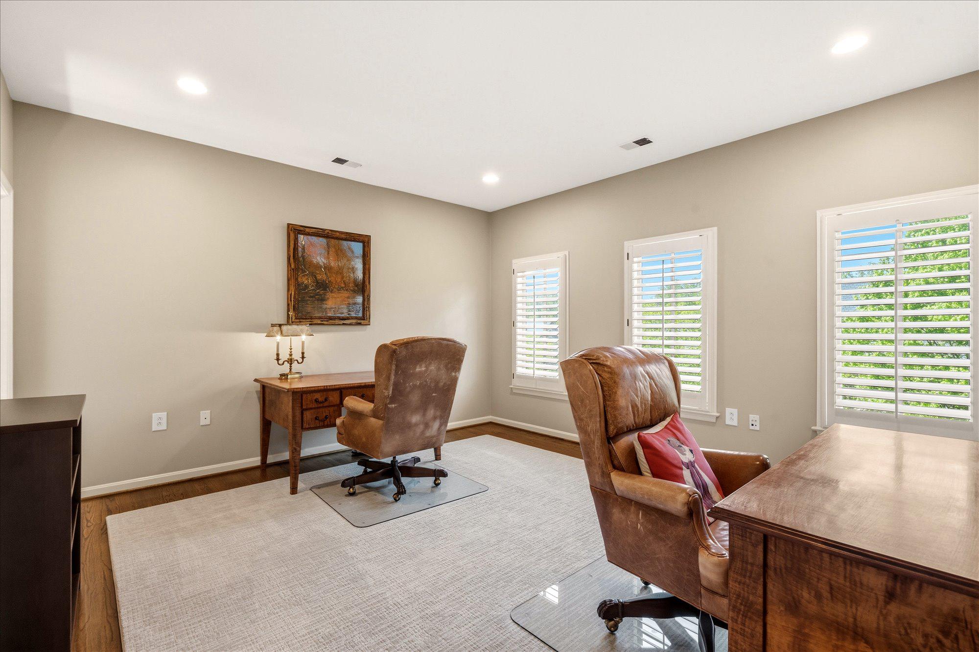 FOGGYS PASTURE - Residential