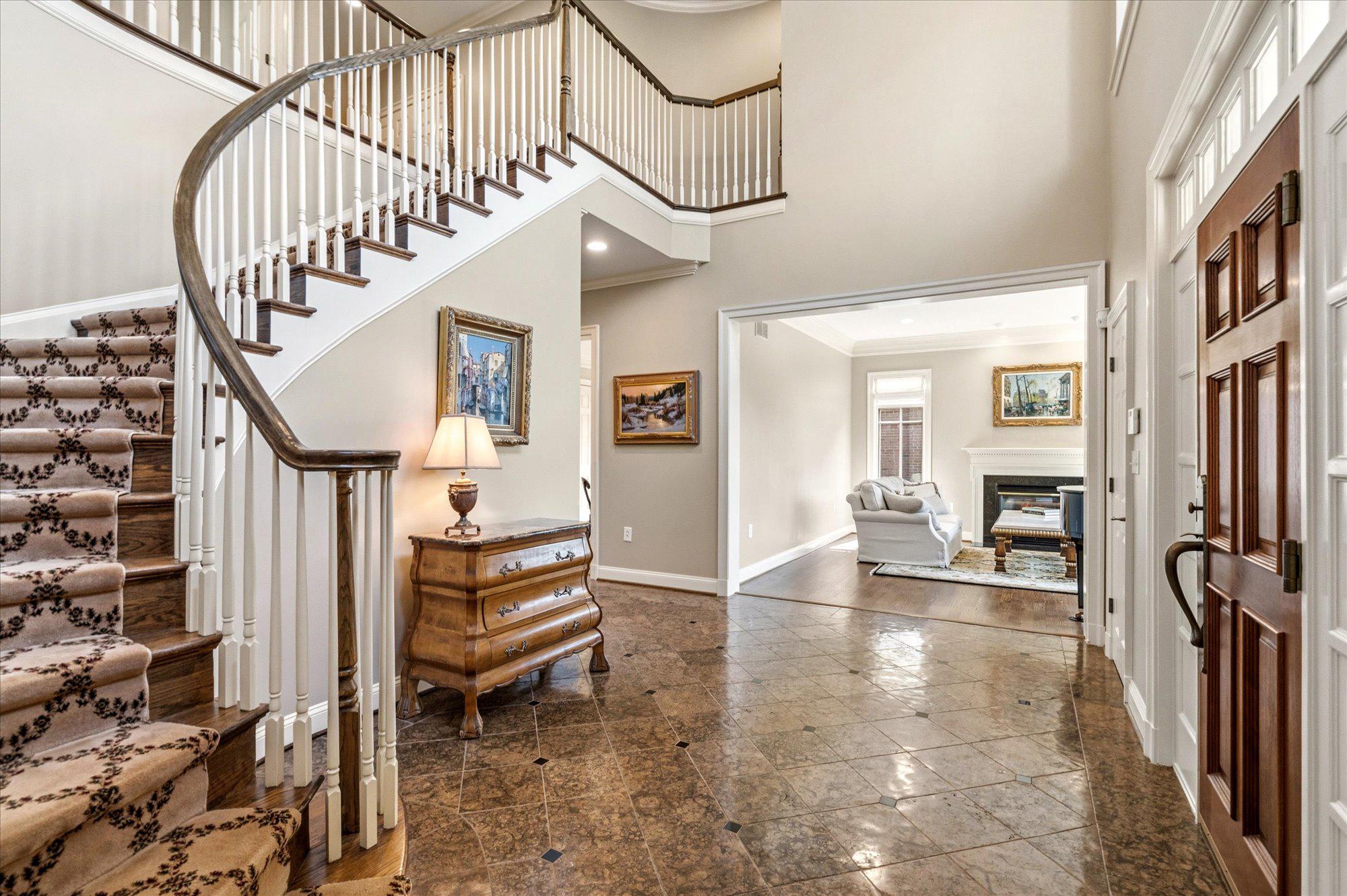 FOGGYS PASTURE - Residential