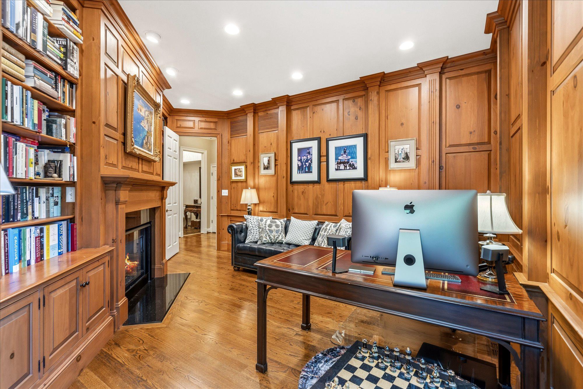 FOGGYS PASTURE - Residential