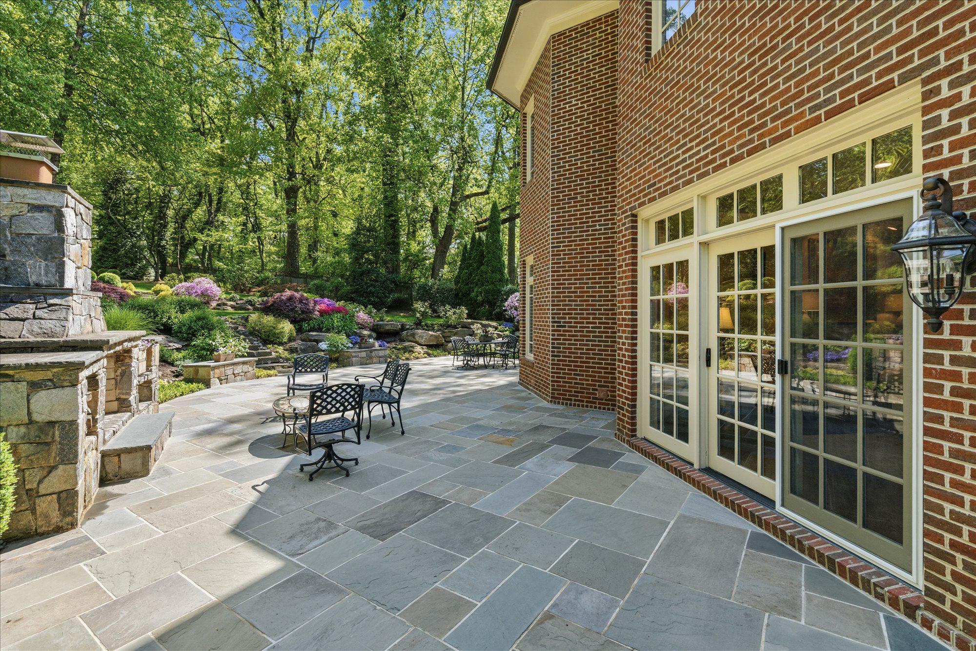 FOGGYS PASTURE - Residential