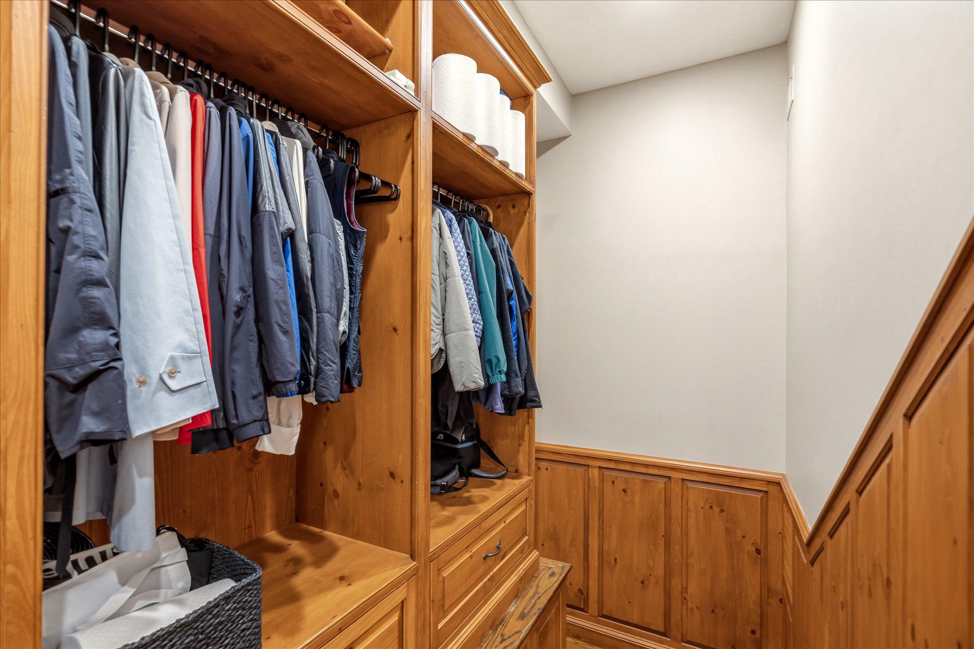 FOGGYS PASTURE - Residential