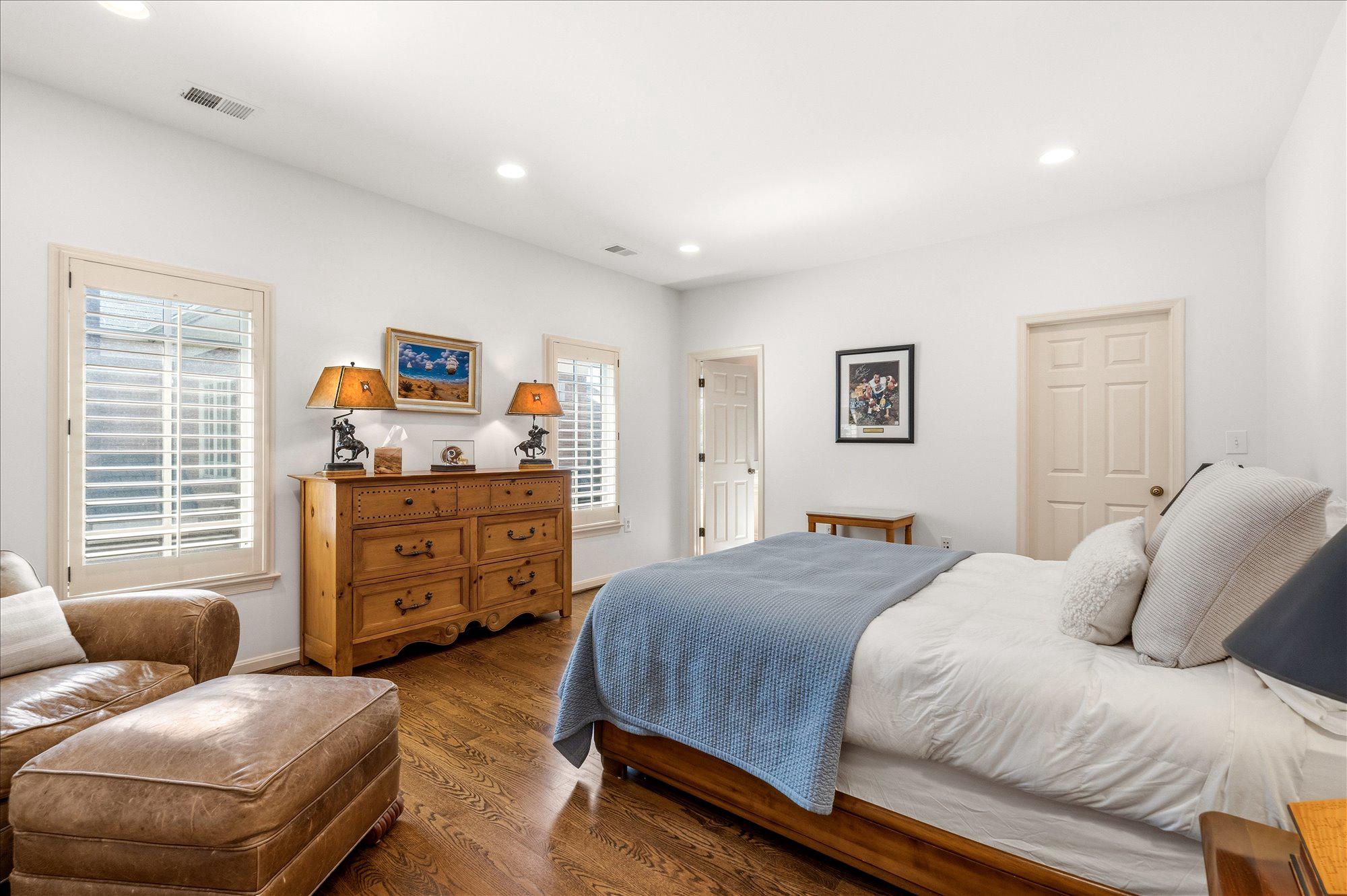 FOGGYS PASTURE - Residential