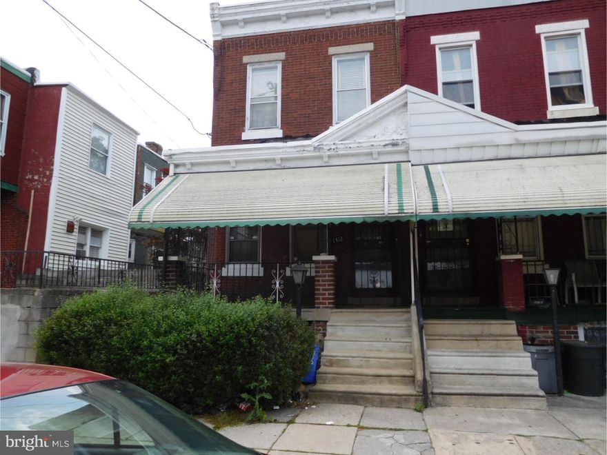 End of Row Large 4 bedroom 1 full home in West Philly with lots of light. Home features high ceilings, large kitchen, dinning room and breakfast room. Very  Large yard. Full semi finished basement with high ceilings ,Highlights include nice closet space. Close to shopping, schools, public transportation. This is an estate property, it is Bankable and in good condition with some TLC needed. Buyer is responsible for lender required repairs and city cert. All offers will be presented, ez to show and see. This will make a wonderful starter home