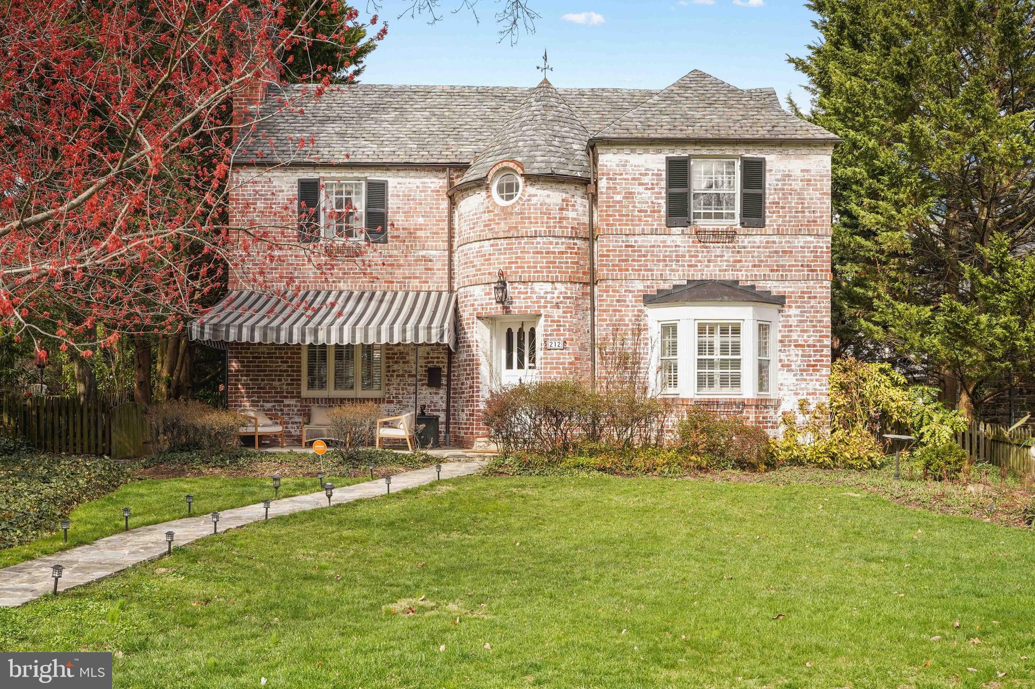 GREATER HOMELAND HISTORIC DISTRICT - Residential