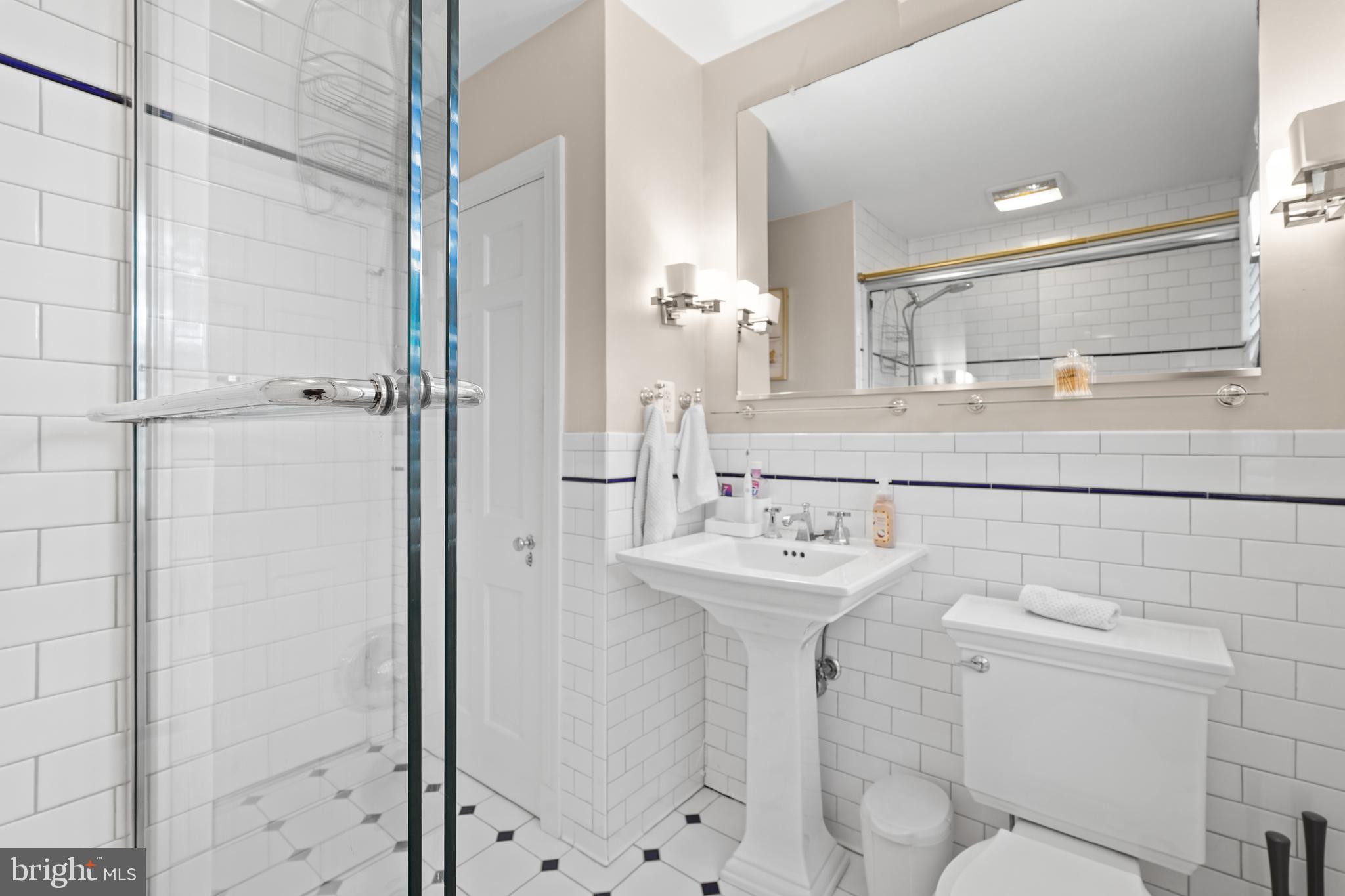 GREATER HOMELAND HISTORIC DISTRICT - Residential