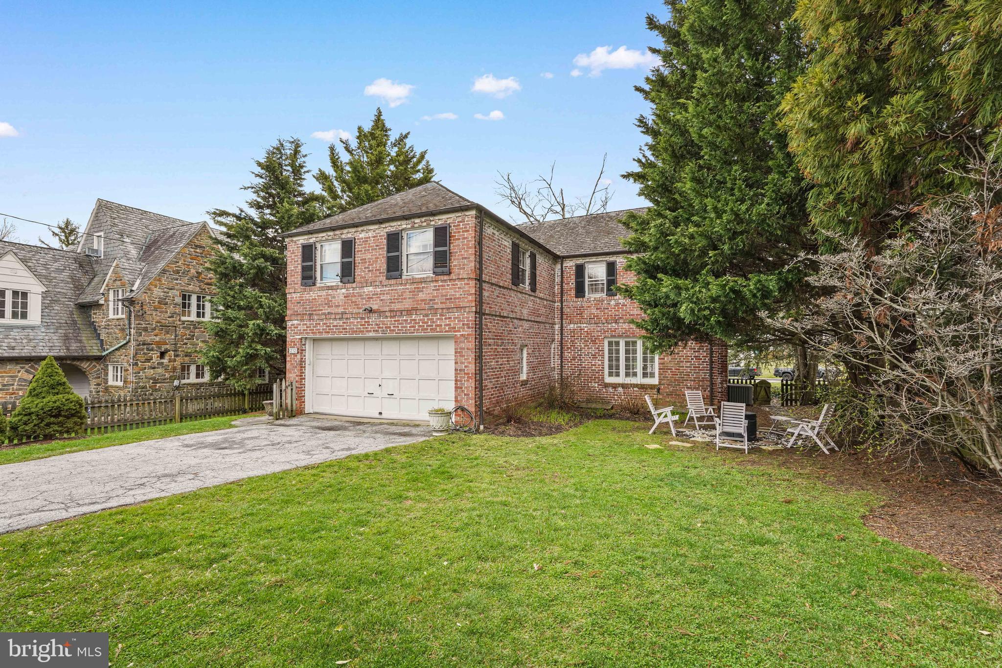 GREATER HOMELAND HISTORIC DISTRICT - Residential