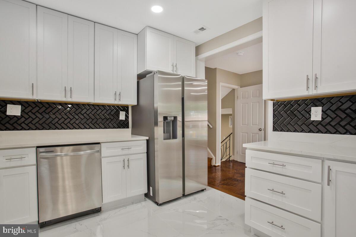 GREENBRIAR - Residential