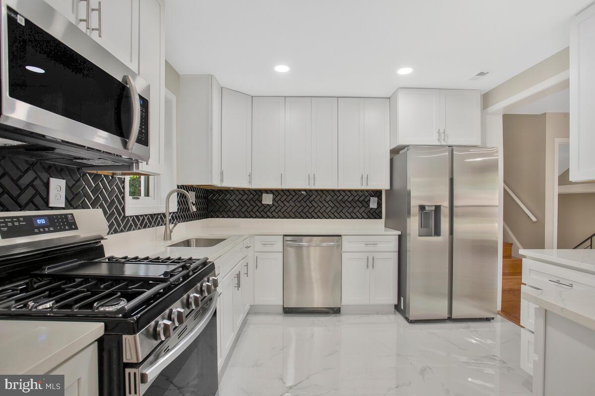 GREENBRIAR - Residential