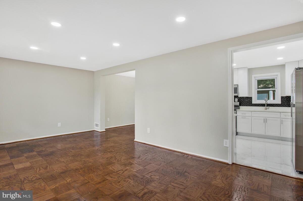 GREENBRIAR - Residential