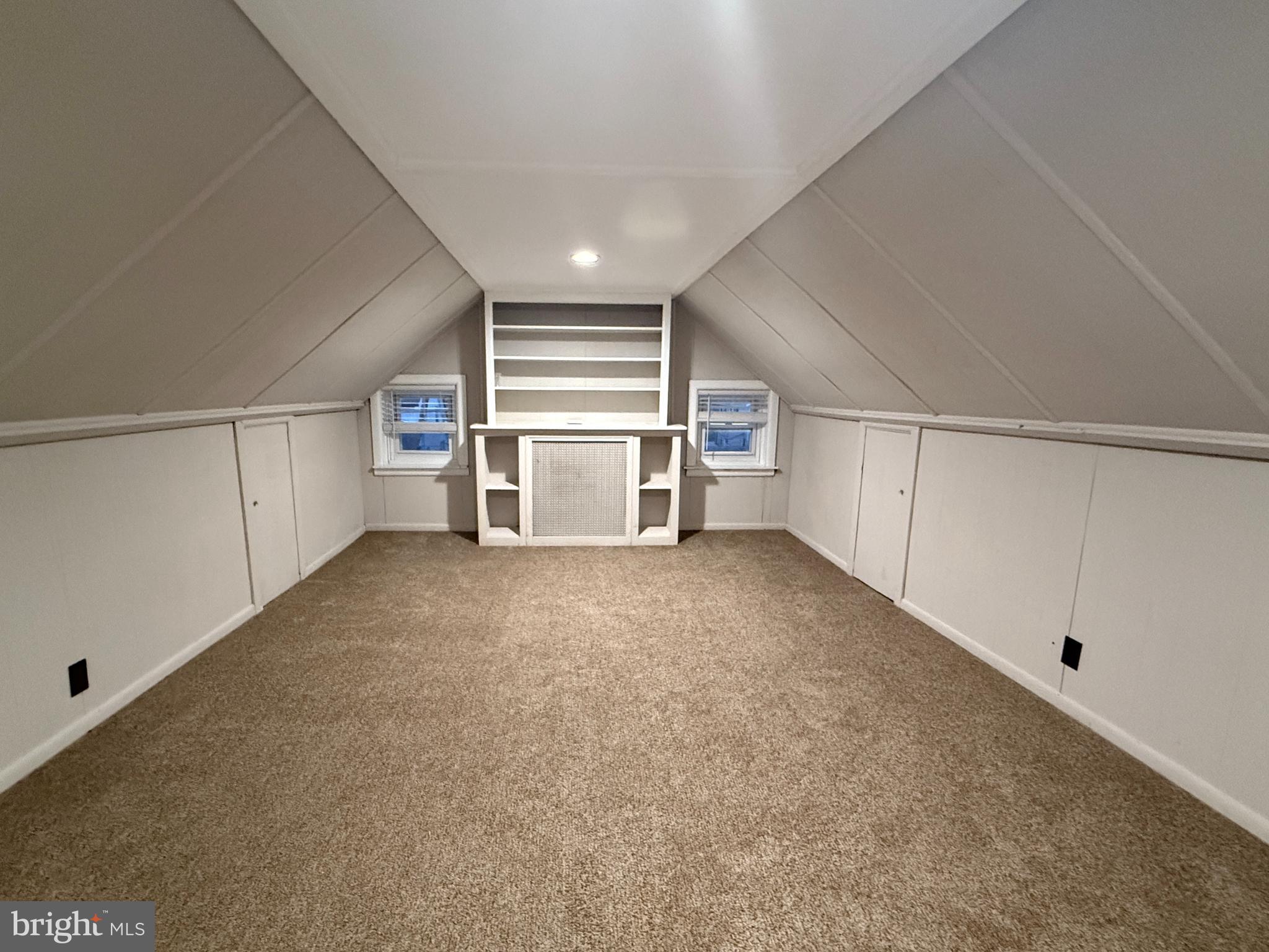 MANOA - Residential Lease