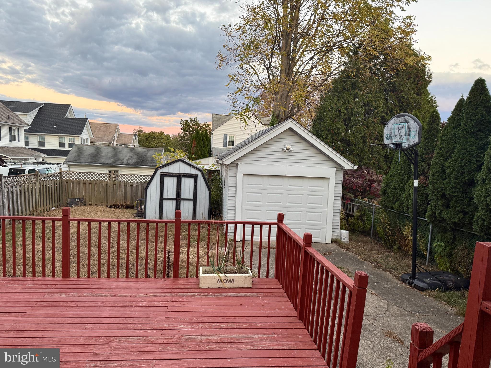 MANOA - Residential Lease