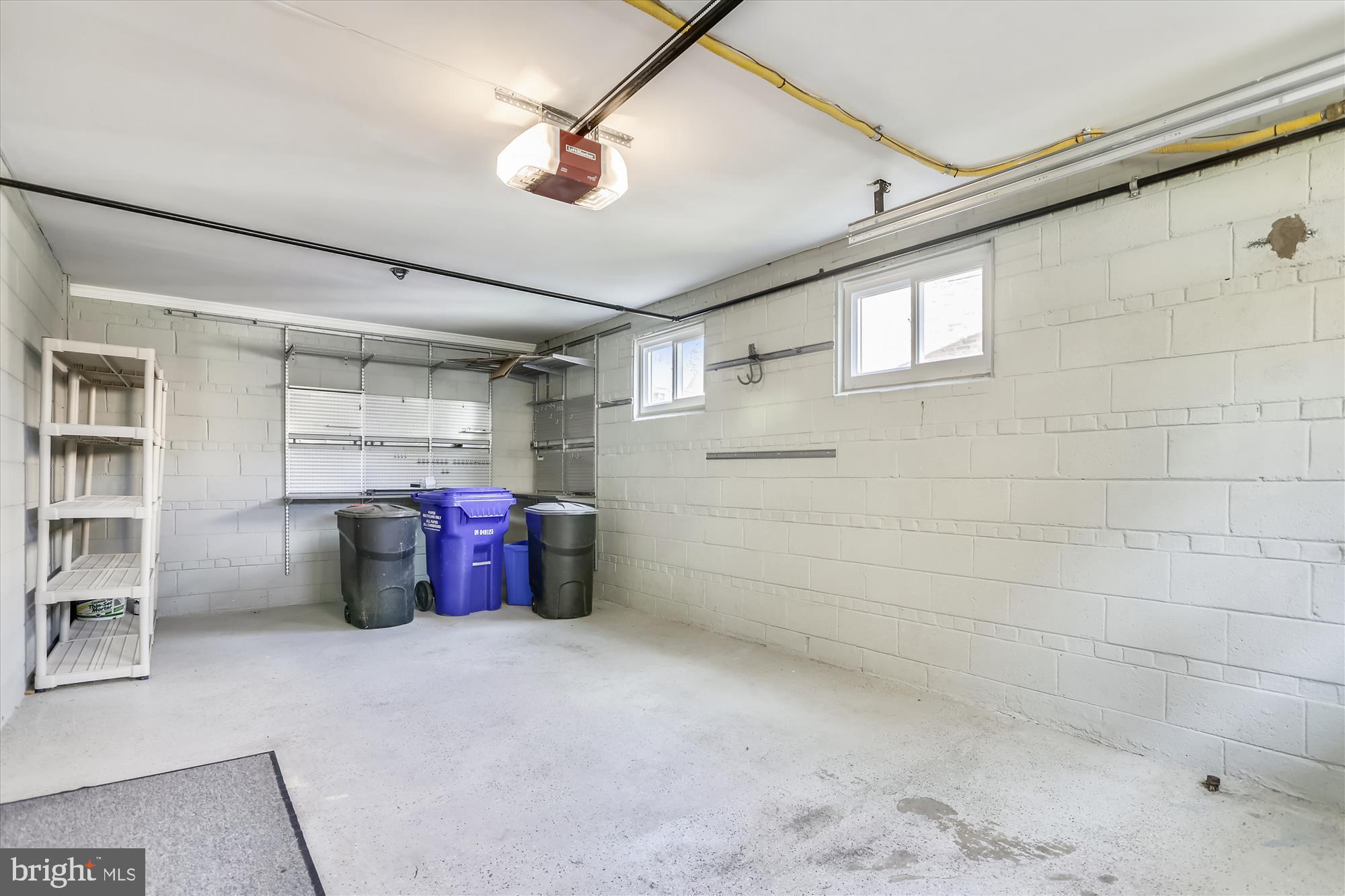 MERRIMACK PARK - Residential Lease