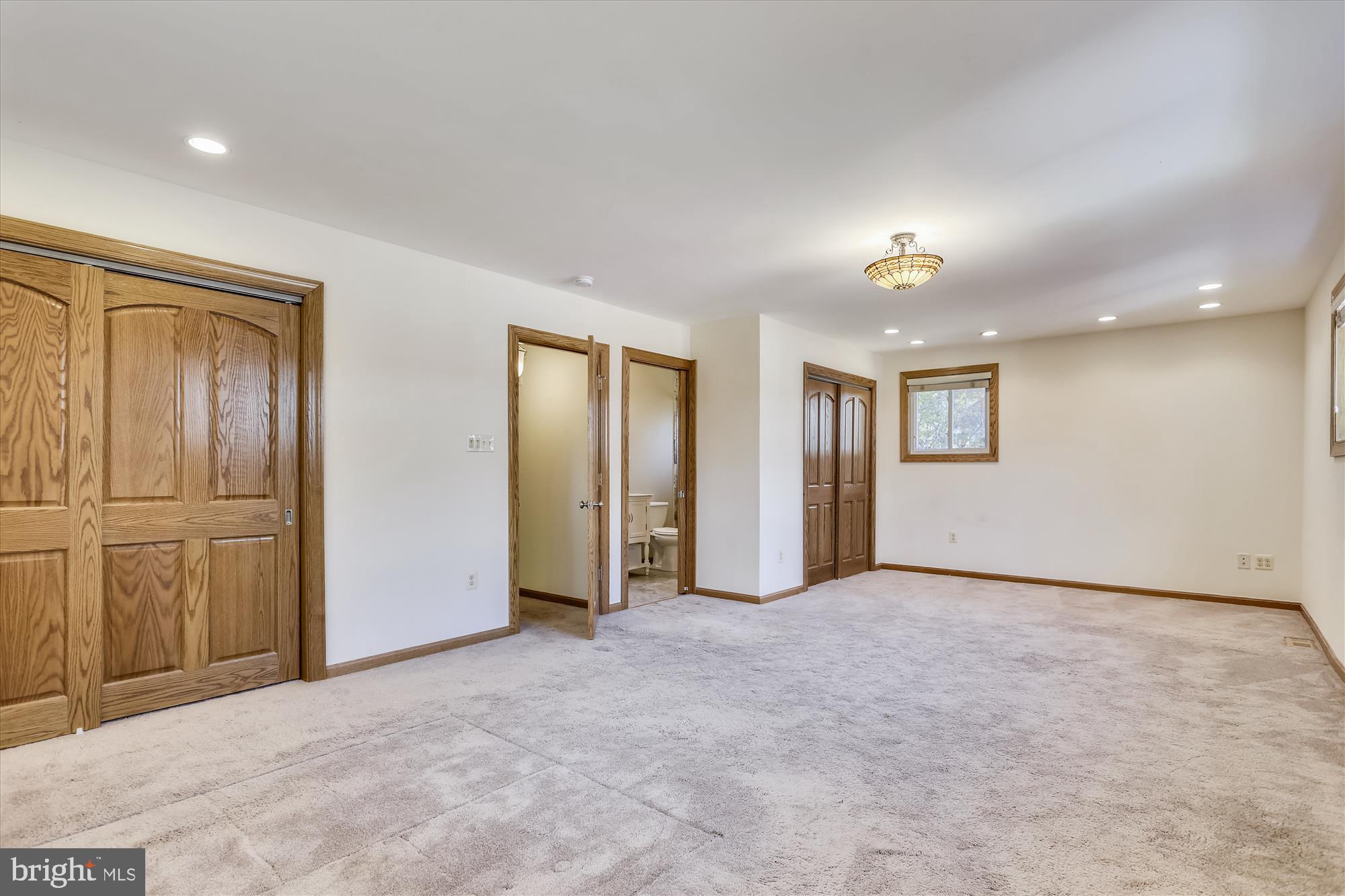 MERRIMACK PARK - Residential Lease