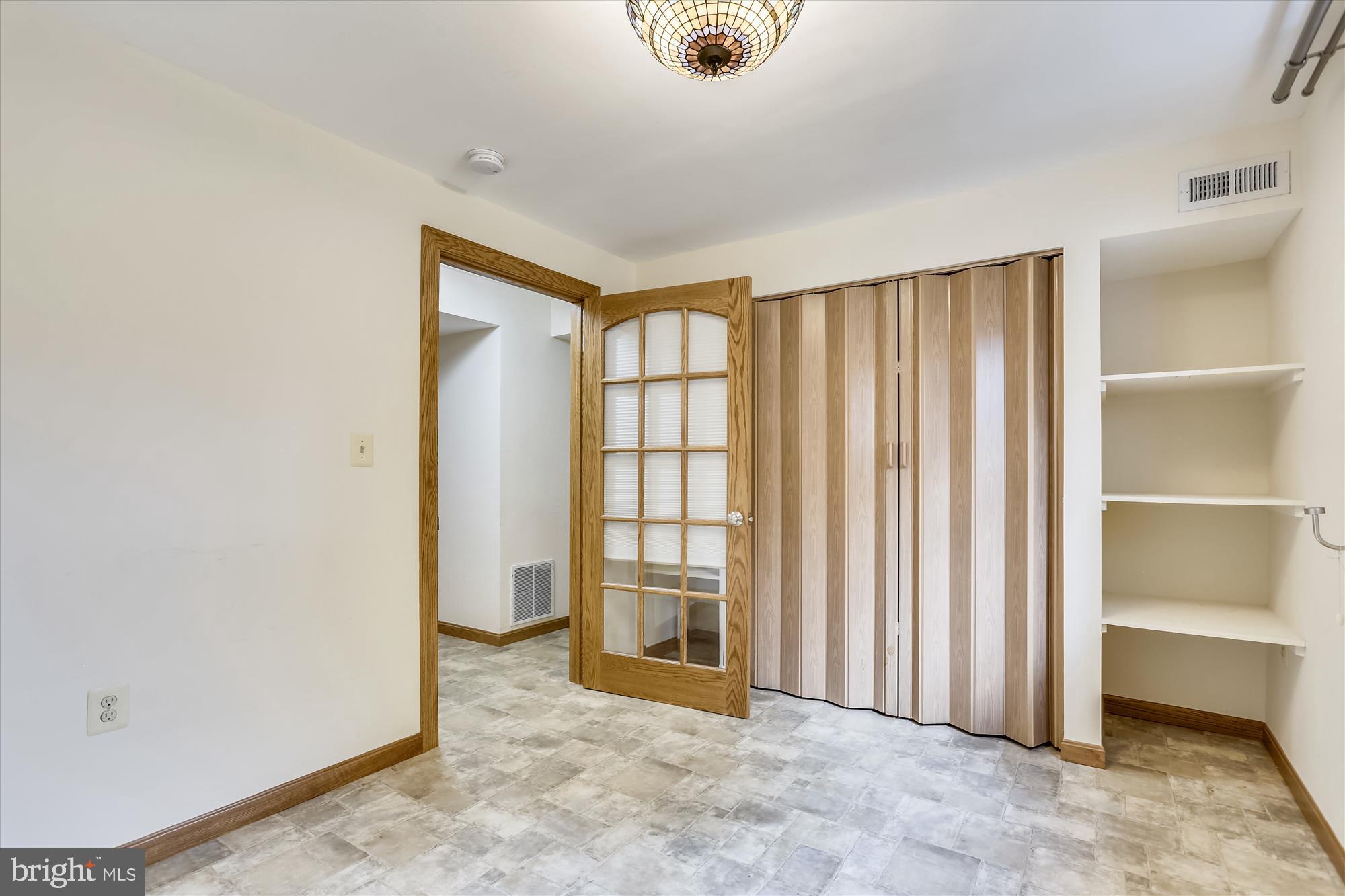 MERRIMACK PARK - Residential Lease