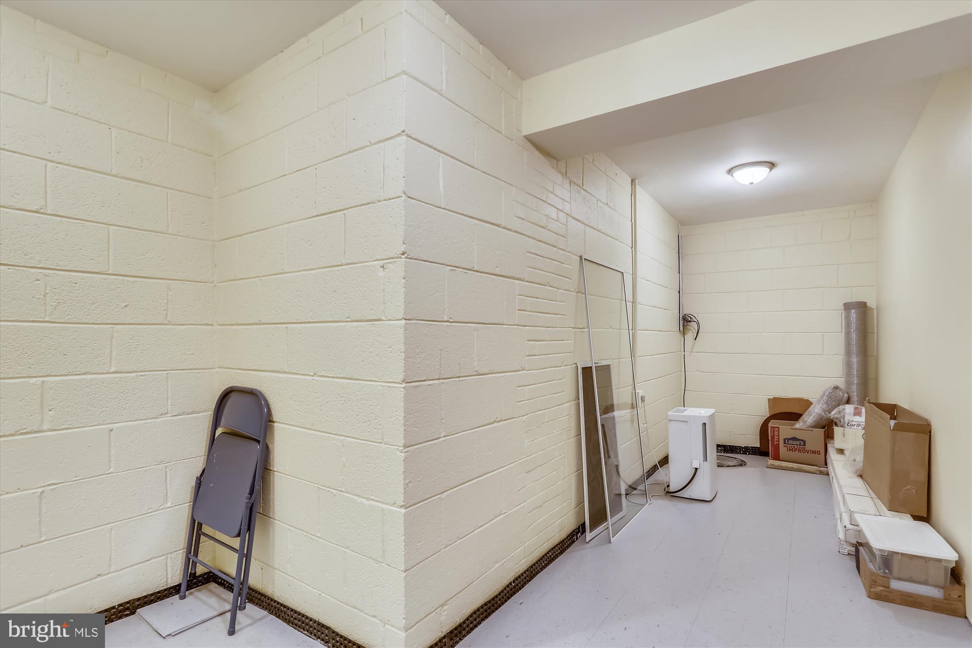 MERRIMACK PARK - Residential Lease