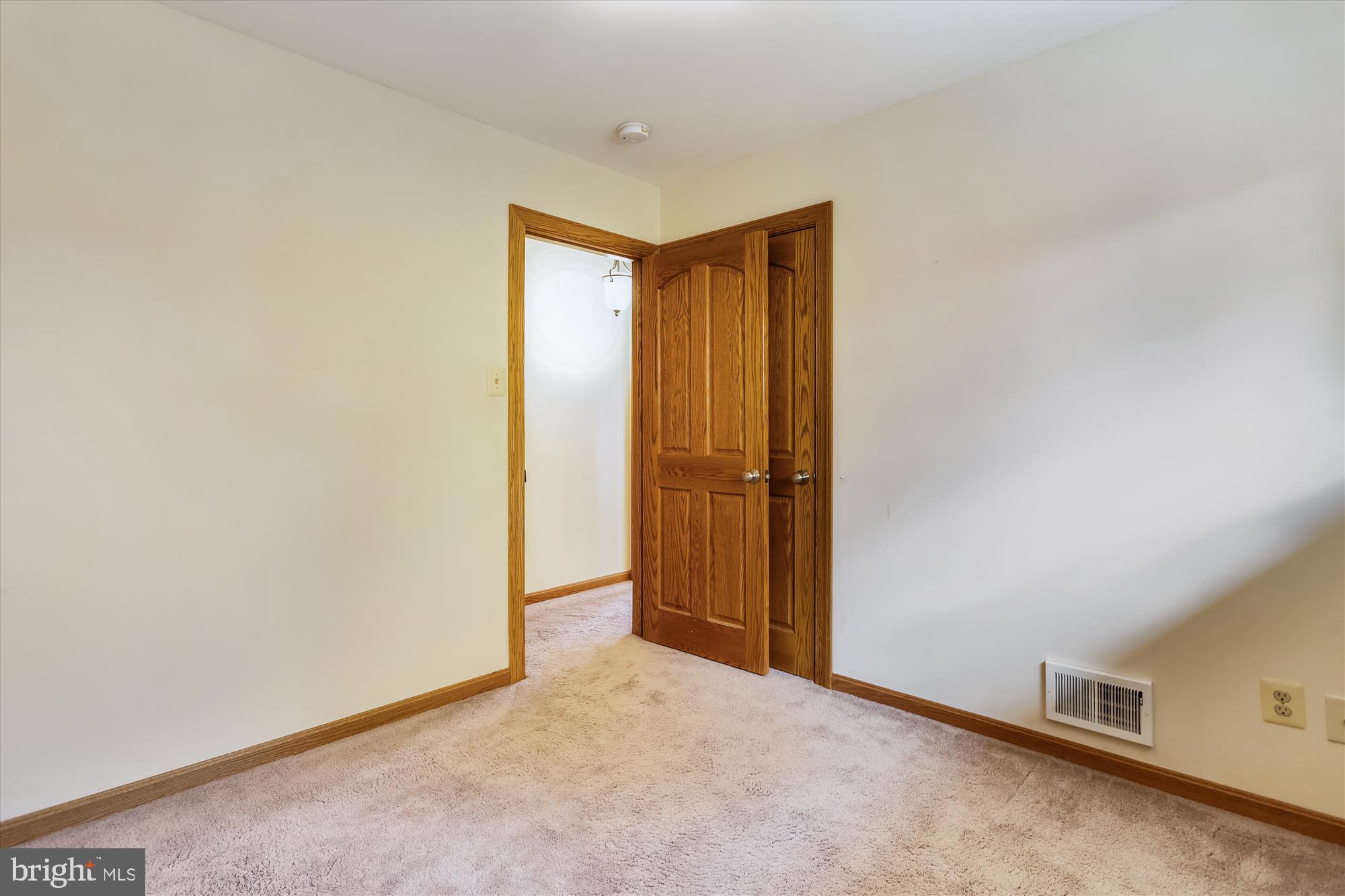 MERRIMACK PARK - Residential Lease