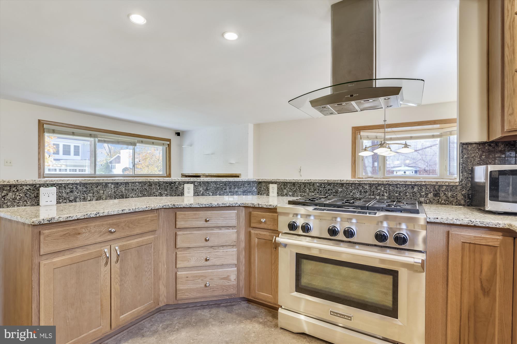 MERRIMACK PARK - Residential Lease