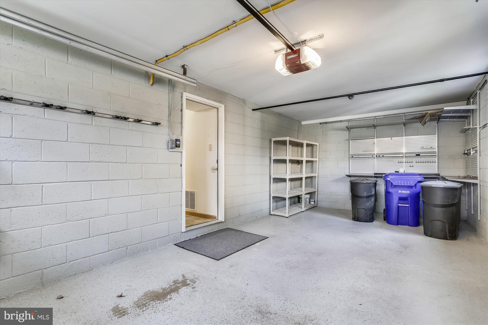 MERRIMACK PARK - Residential Lease