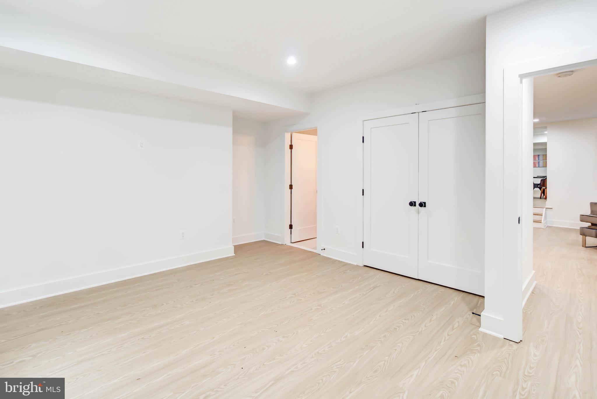 LYON PARK - Residential