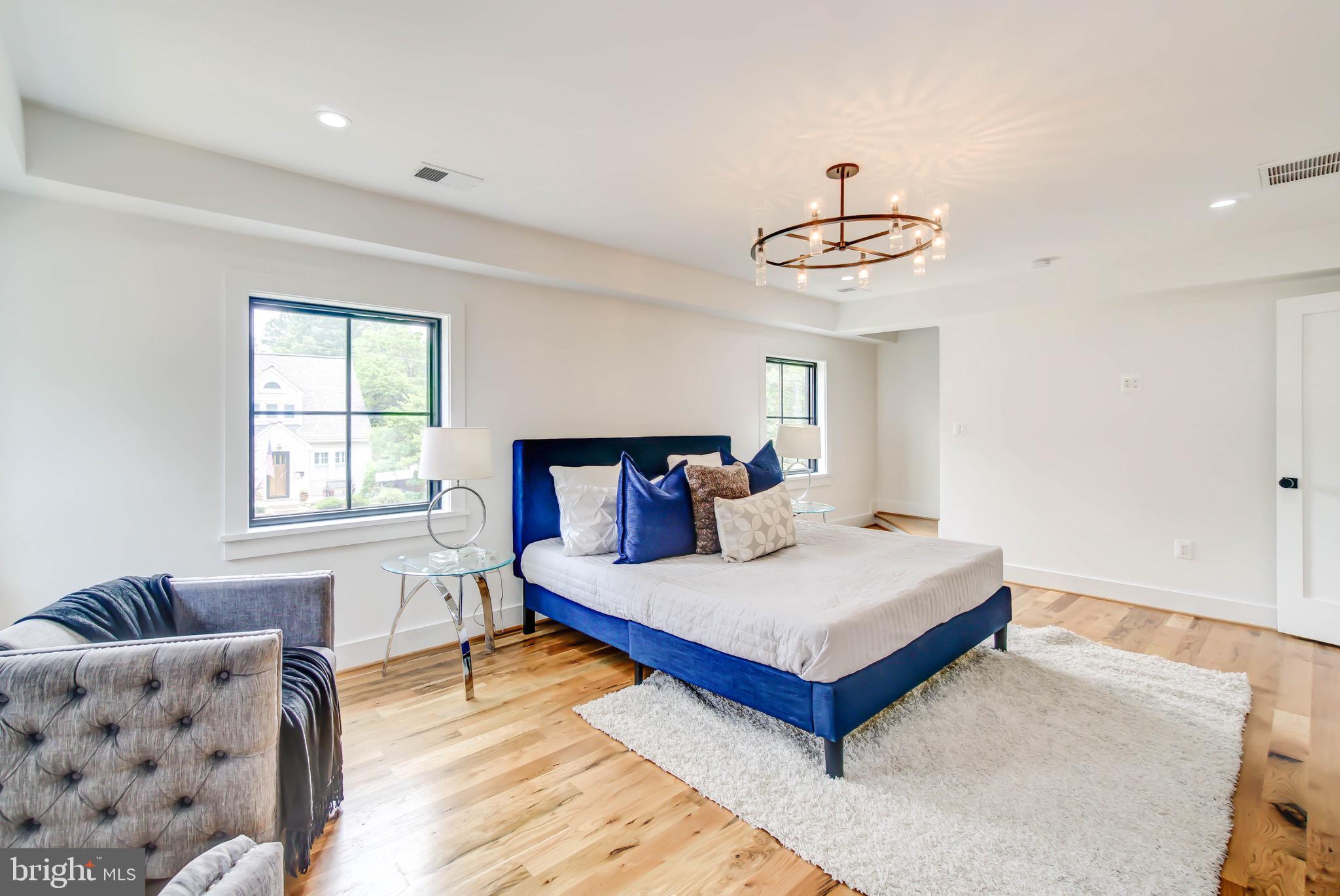 LYON PARK - Residential