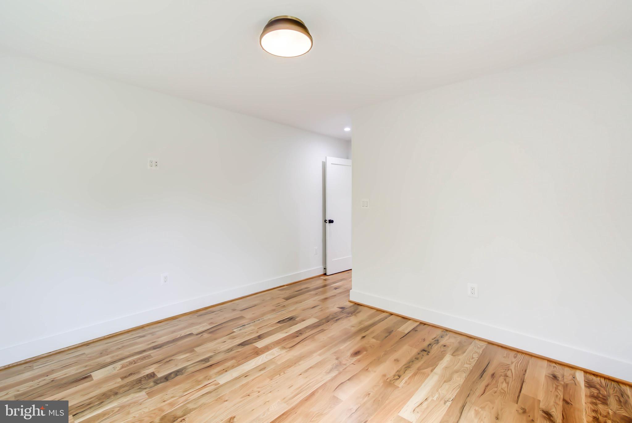 LYON PARK - Residential