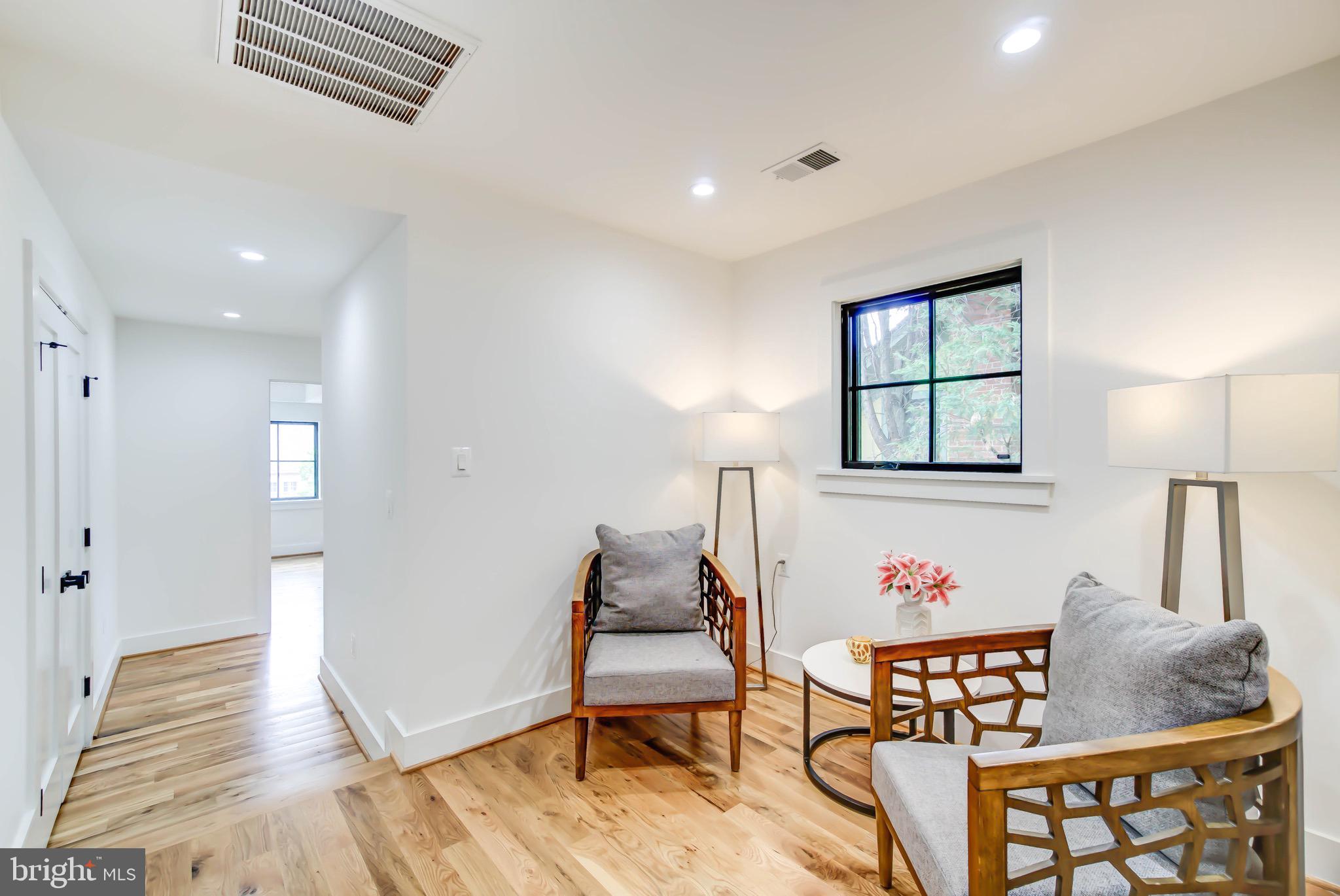 LYON PARK - Residential