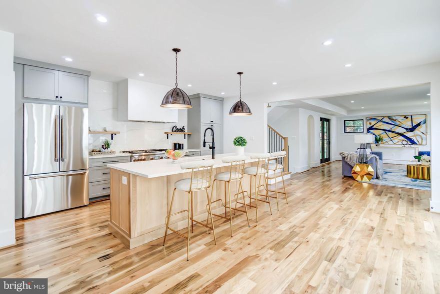 WELCOME HOME! Walk anywhere! Commute with ease! This home truly has it all - and it's MOVE-IN READY!! Located in the heart of the highly sought after Lyon Park, just a few feet away from the park. Giant oversized windows let in AMAZING natural light, and the wonderful open floor plan is perfect for living, entertaining, or working from home; gourmet chefs kitchen is sure to impress even the most discerning chef! Whatever your desire or need is,  there's ample space and room to accommodate, with a level of fit and finishes that are rarely seen at this price point. One must  truly see this home in person to appreciate the quality, detail, and SPACE!